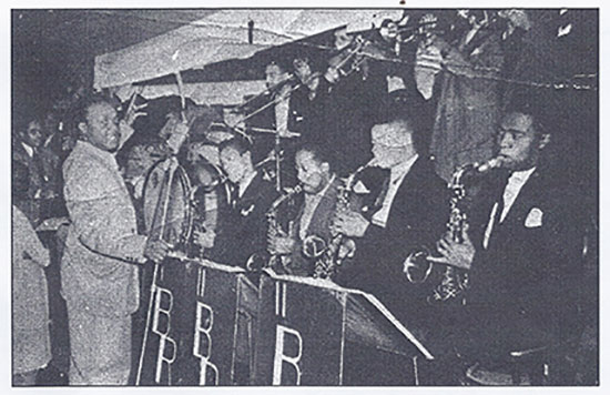 Barons of Rhythm at the Shady Rest Country Club, circa 1940